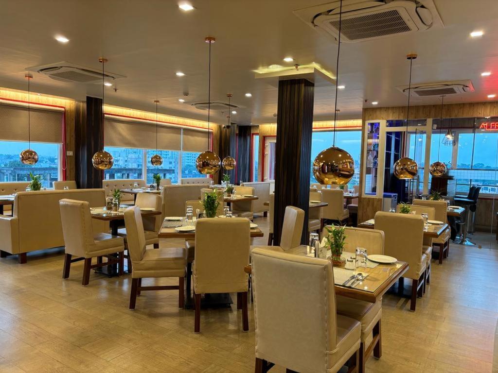 Hotel Golden Orbit Āsansol Eksteriør billede